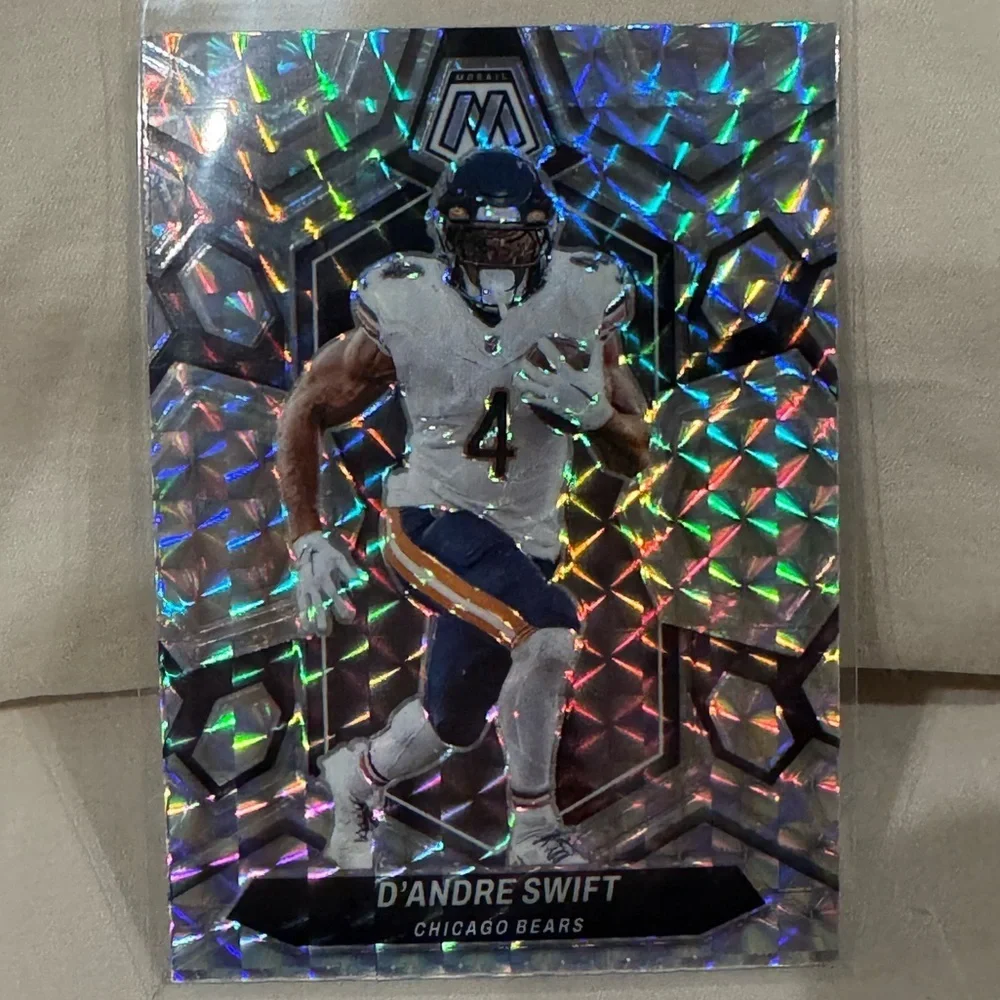 2024 D’Andre Swift Panini Mosaic Silver Prizm Mint condition… - Picture 1 of 2